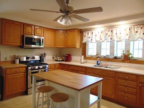 465 Franklin Road, Fitchburg MA 01420