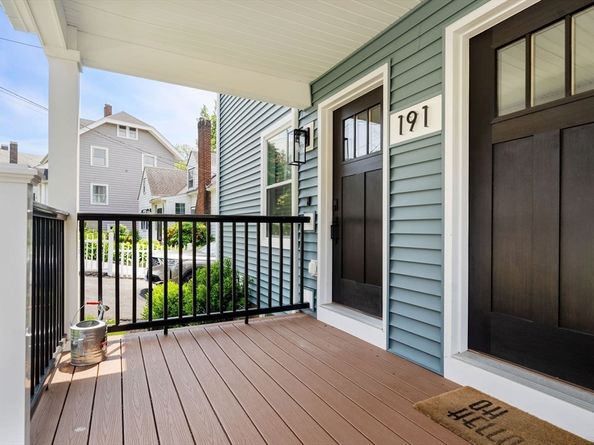 191 Court Rd 3, Winthrop MA 02152