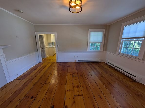 2 Court St 4, Newburyport MA 01950