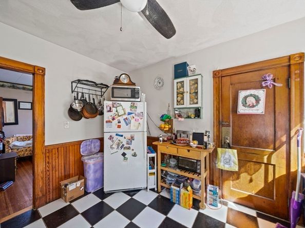 16 Hamilton Rd, Somerville MA 02144