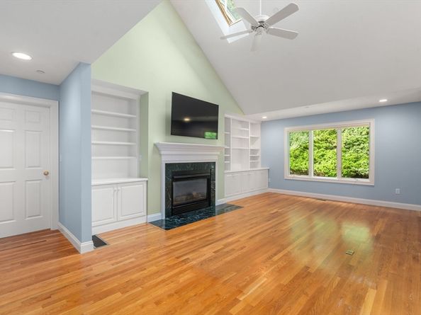 1605 Wisteria Way 1605, Wayland MA 01778