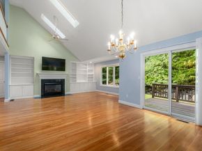 1605 Wisteria Way 1605, Wayland MA 01778