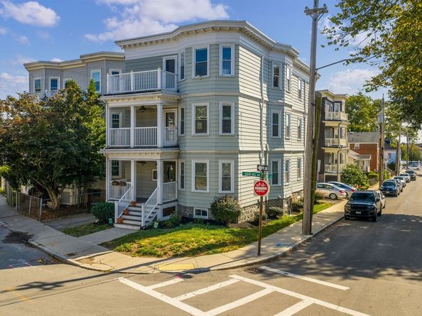 175 Savin Hill Ave 3, Boston MA 02125