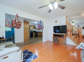 366 Southbridge Rd, Warren MA 01083