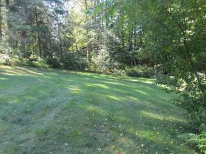 366 Southbridge Rd, Warren MA 01083