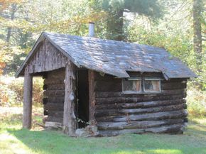 366 Southbridge Rd, Warren MA 01083