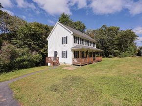 366 Southbridge Rd, Warren MA 01083