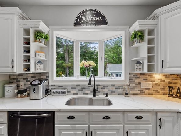 28 Sandy Ridge Road, Sterling MA 01564
