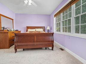 12 Birchbrush Ln 12, Worcester MA 01606