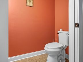 12 Birchbrush Ln 12, Worcester MA 01606