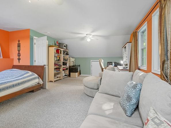 12 Birchbrush Ln 12, Worcester MA 01606