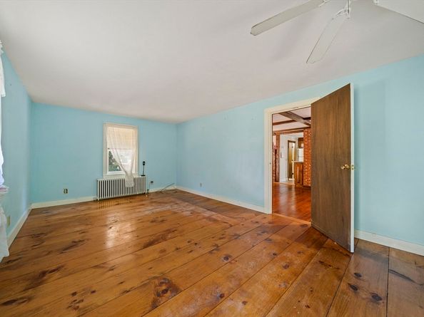 166 Carver Rd, Plymouth MA 02360