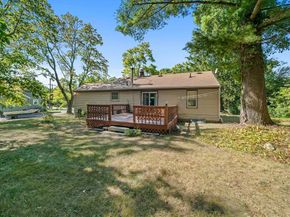 166 Carver Rd, Plymouth MA 02360