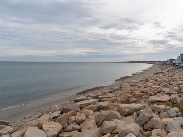 15 Fieldstone Road, Scituate MA 02066
