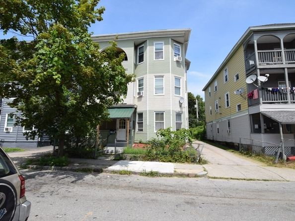 6 Pelham Street, Worcester MA 01609