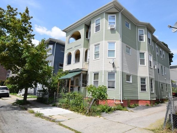 6 Pelham Street, Worcester MA 01609