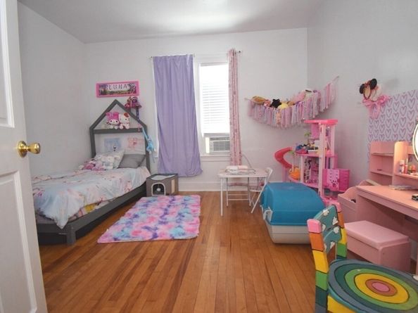 6 Pelham Street, Worcester MA 01609