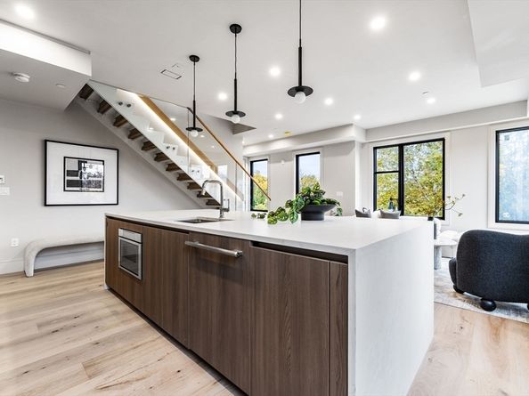 300 Franklin Street 5, Cambridge MA 02139