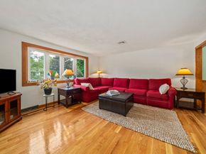 111 Zabrosky Ave, Stoughton MA 02072