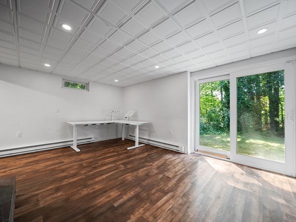 19 Magnolia Avenue, Lancaster MA 01523