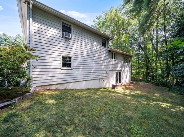 19 Magnolia Avenue, Lancaster MA 01523