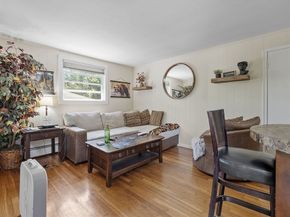 29 Scenic Dr, Worcester MA 01602