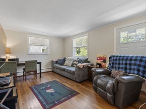 29 Scenic Dr, Worcester MA 01602
