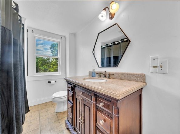 1687-1689 Main Street, Concord MA 01742