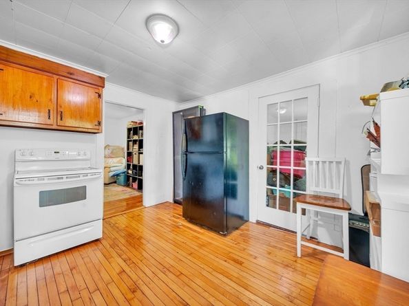 1687-1689 Main Street, Concord MA 01742