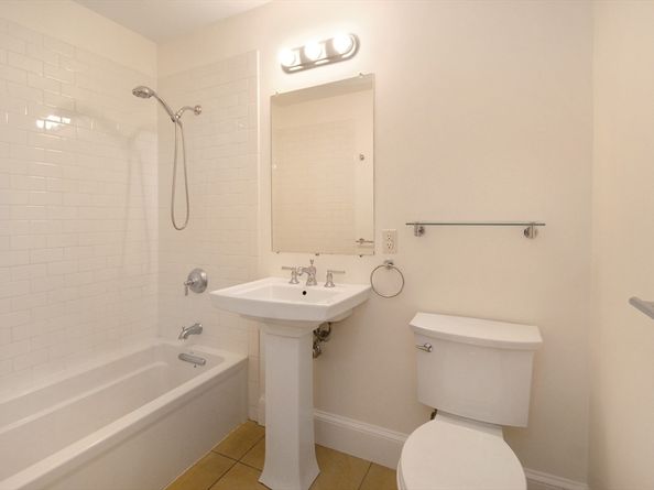 80 Webster Ave 3H, Somerville MA 02143