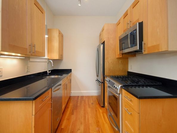 80 Webster Ave 3H, Somerville MA 02143
