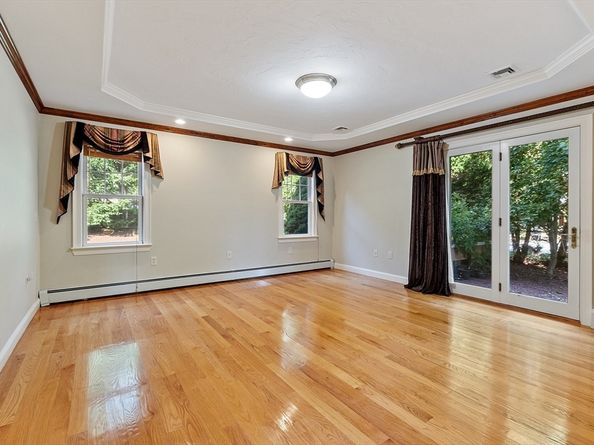 148 Spring St, Shrewsbury MA 01545