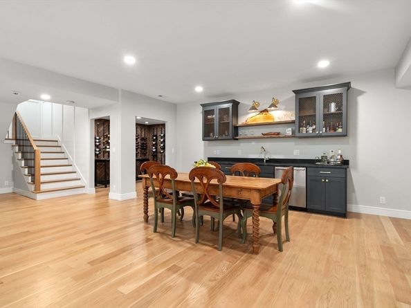 12 Ariana Ln, Norfolk MA 02056