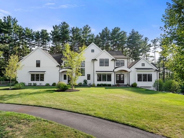 12 Ariana Ln, Norfolk MA 02056