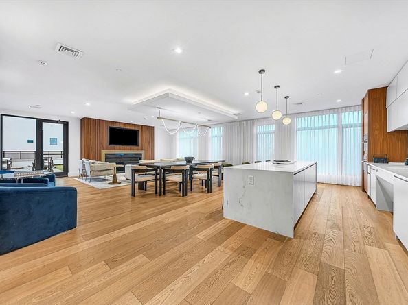 191 Washington St 421, Boston MA 02135