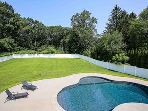 70 S Oxford Rd, Millbury MA 01527