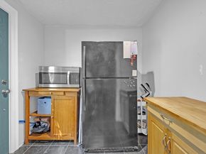 68 Lake Avenue, Leicester MA 01524