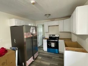 135 N Main St, Webster MA 01570