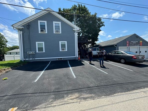 135 N Main St, Webster MA 01570