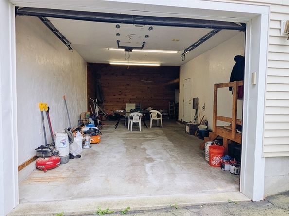 169 Pond Street, Holbrook MA 02343