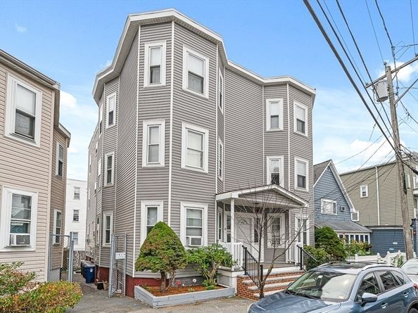 15 Wave Ave 2A, Revere MA 02151