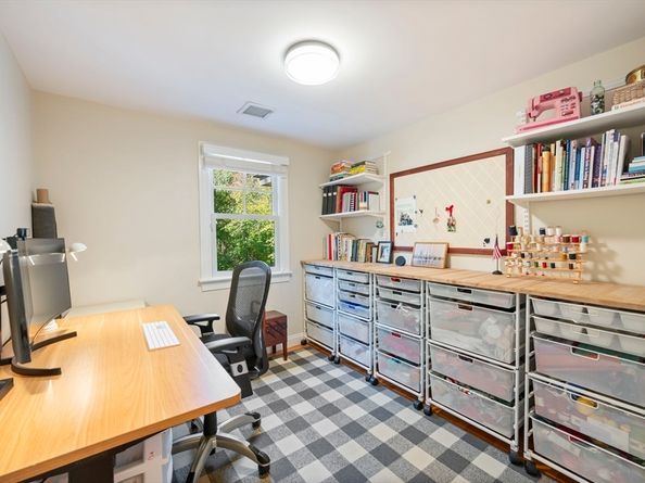 137 Fairoaks Ln, Cohasset MA 02025
