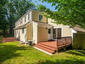 260 Cochituate Rd, Wayland MA 01778