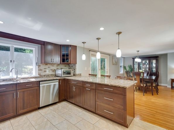 260 Cochituate Rd, Wayland MA 01778