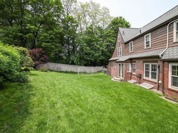 493 Salisbury Street, Worcester MA 01609