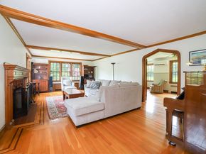 493 Salisbury Street, Worcester MA 01609