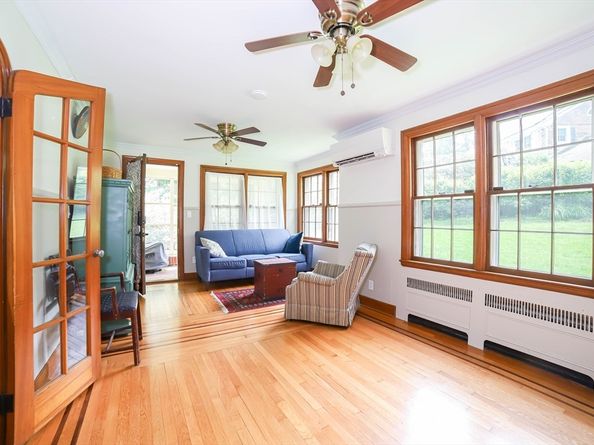 493 Salisbury Street, Worcester MA 01609