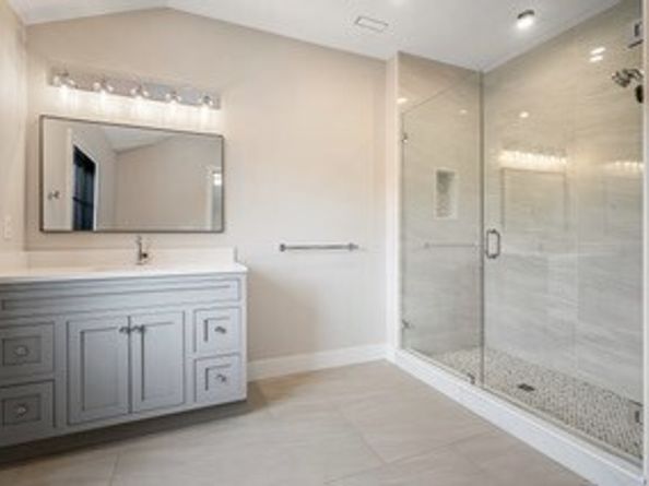 741 Boston Post Rd, Weston MA 02493