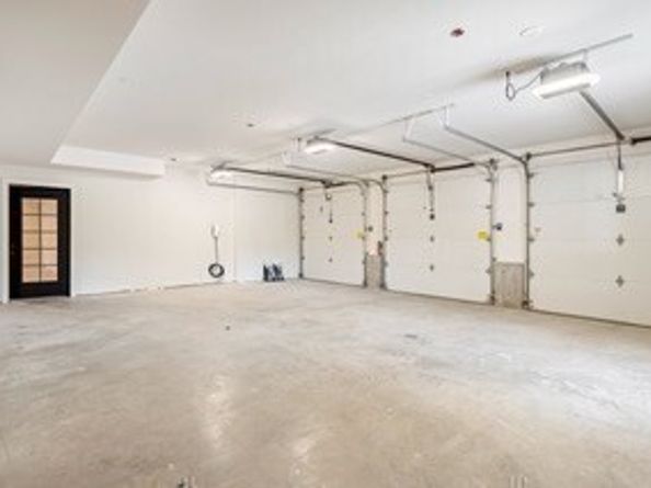 741 Boston Post Rd, Weston MA 02493