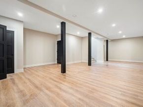 741 Boston Post Rd, Weston MA 02493